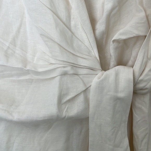 NWT - H&M linen blend wrap dress - Picture 4 of 4